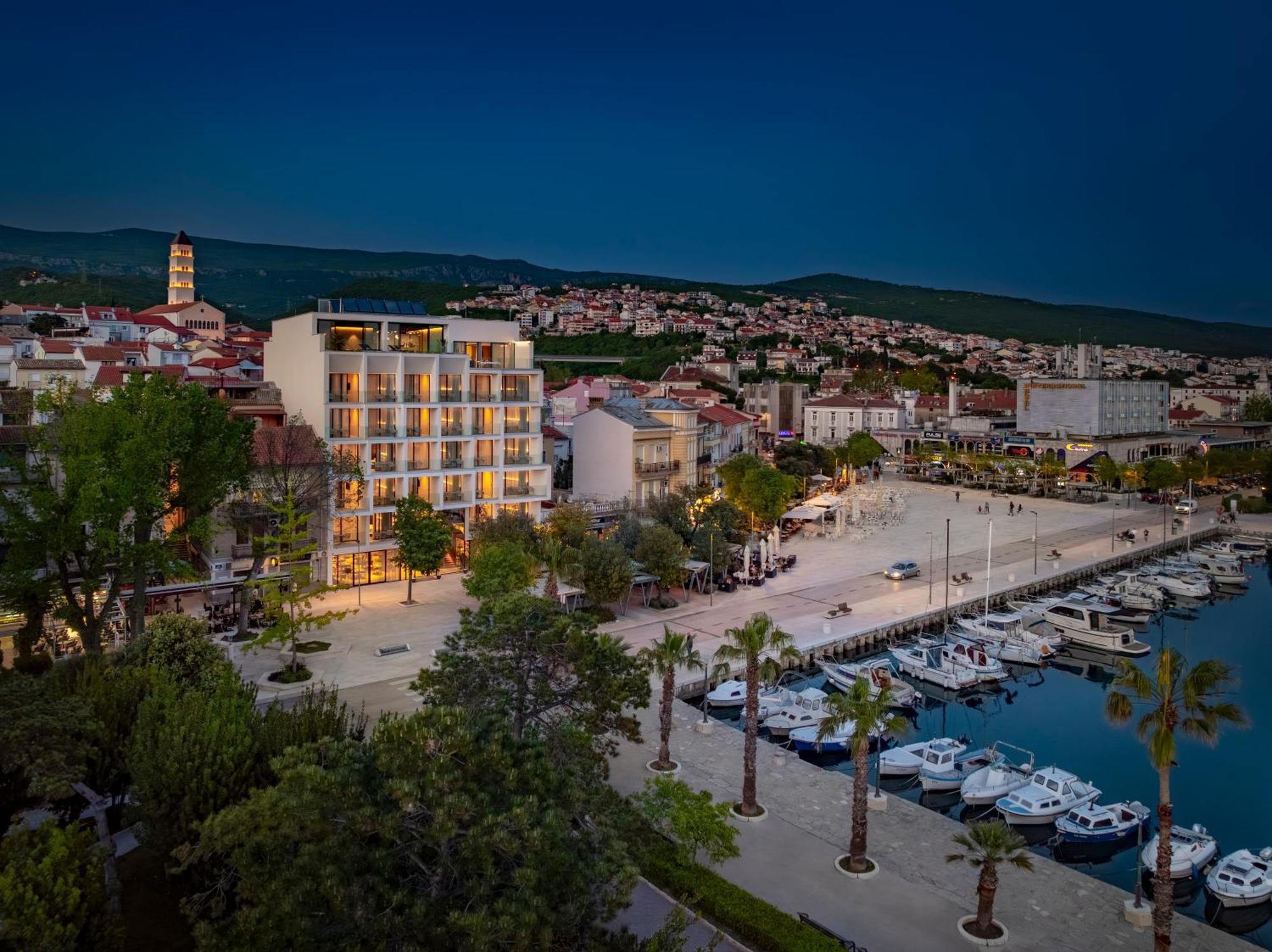 Aminess Younique Narrivi Hotel Crikvenica Εξωτερικό φωτογραφία